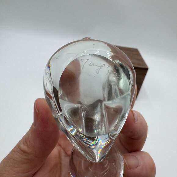 Art Glass, possibly Crystal, Rabbit Paperweight. No damages, polished bottom sig - Picture 5 of 7